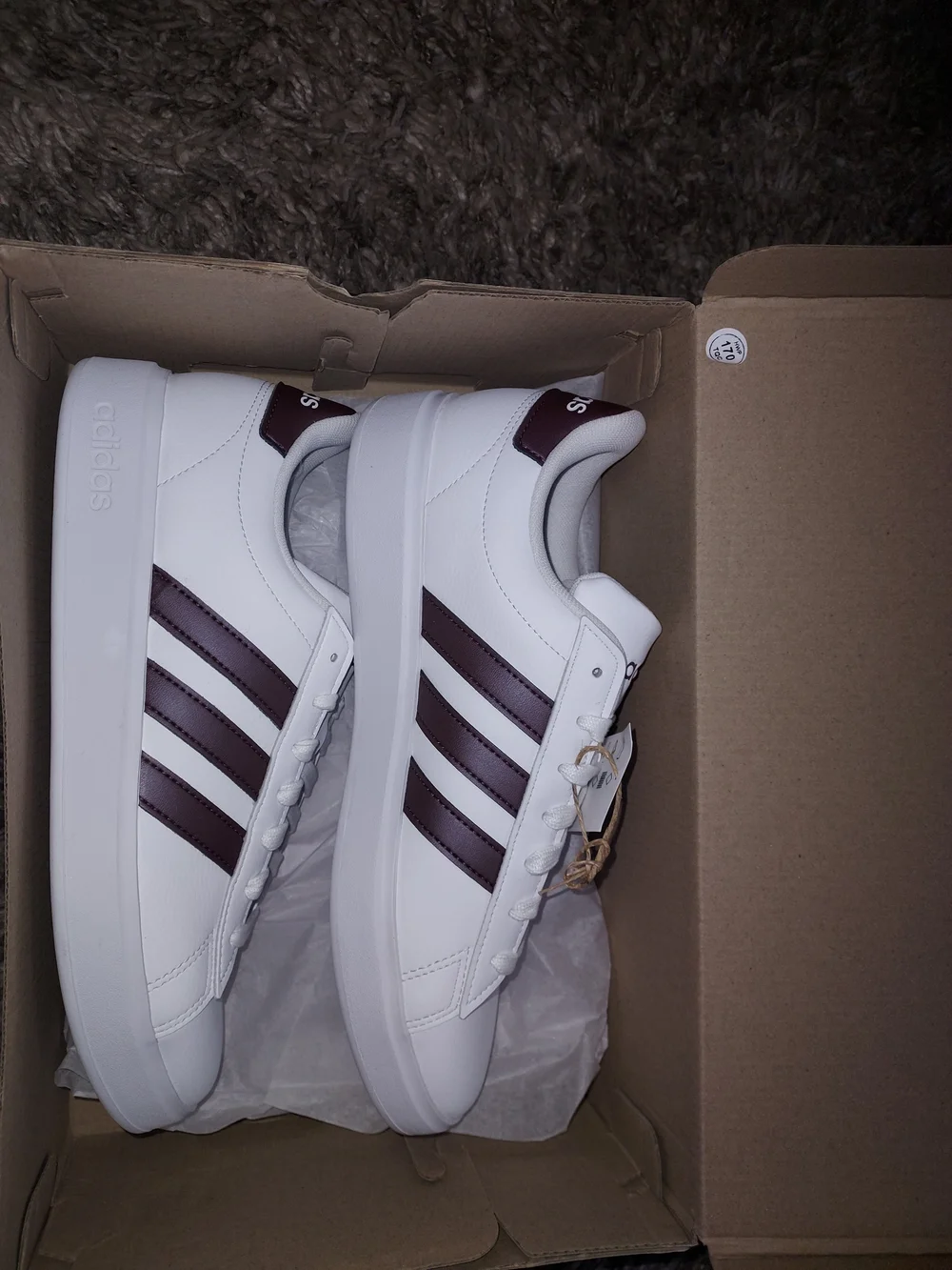 adidas Womans White Sneakers with Burgundy Stripes